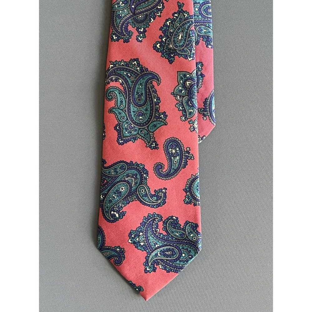 ROBERT TALBOTT Studio Men's 100% Silk Necktie Paisley Coral Colored Italy